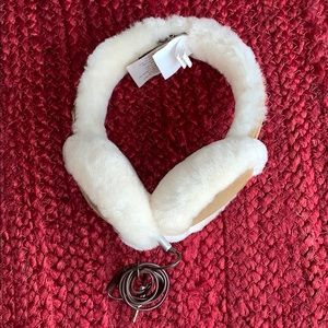 UGG Wired Earmuffs